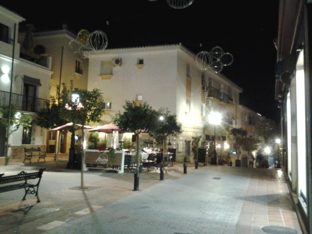 Precioso Y Acogedor Atico Old Town Lägenhet Marbella Rum bild